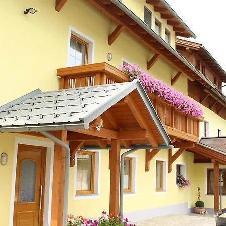 Landhaus Flaschberger Guest house